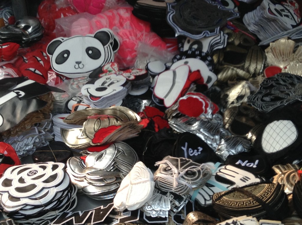 Shop in Changjiang Fabric Market-5
