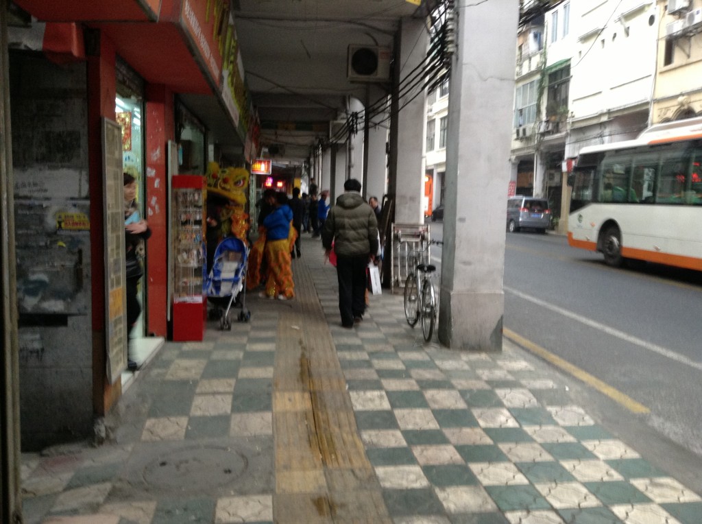 Tiancheng Road -- Paper Manufacturing Markets in Guangzhou-3