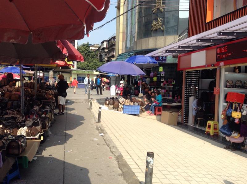 Handbag Shops on both sides of the street in Zi Yuan Gang-2