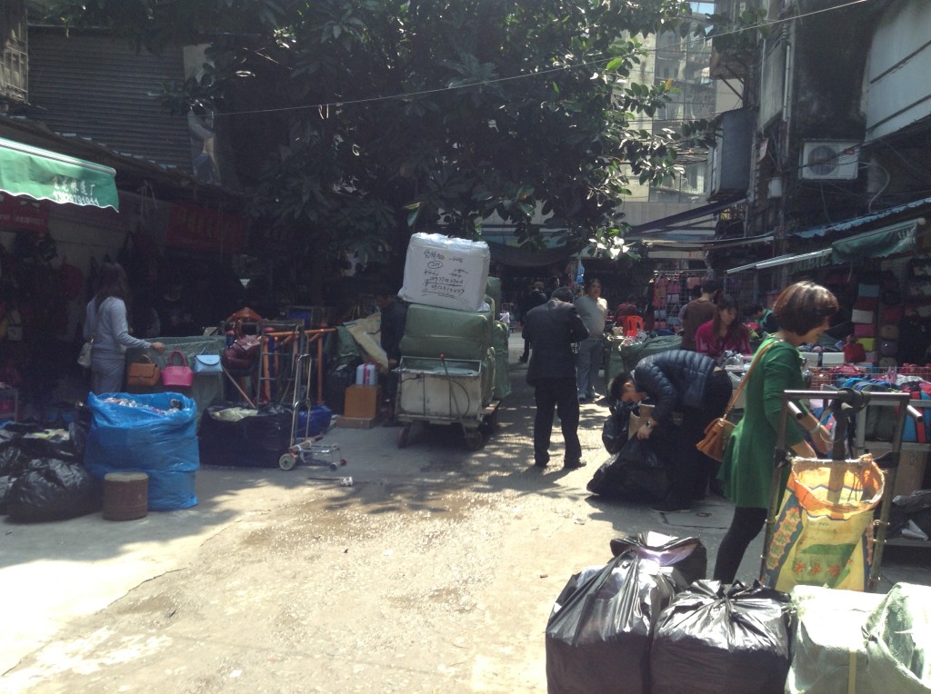 Small Street in Shui dian jie handbag market-2