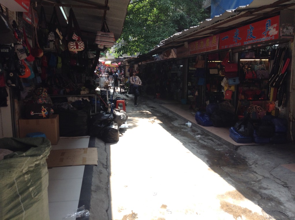 Small Street in Shui dian jie handbag market-6