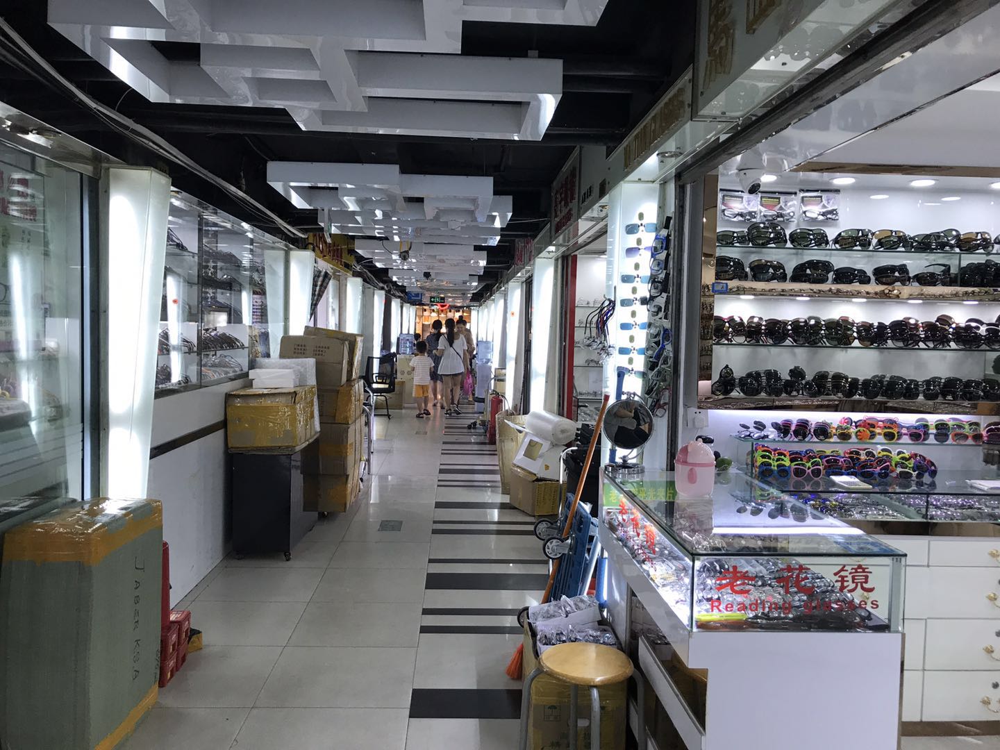 Yuehe international optical centre in Guangzhou-3