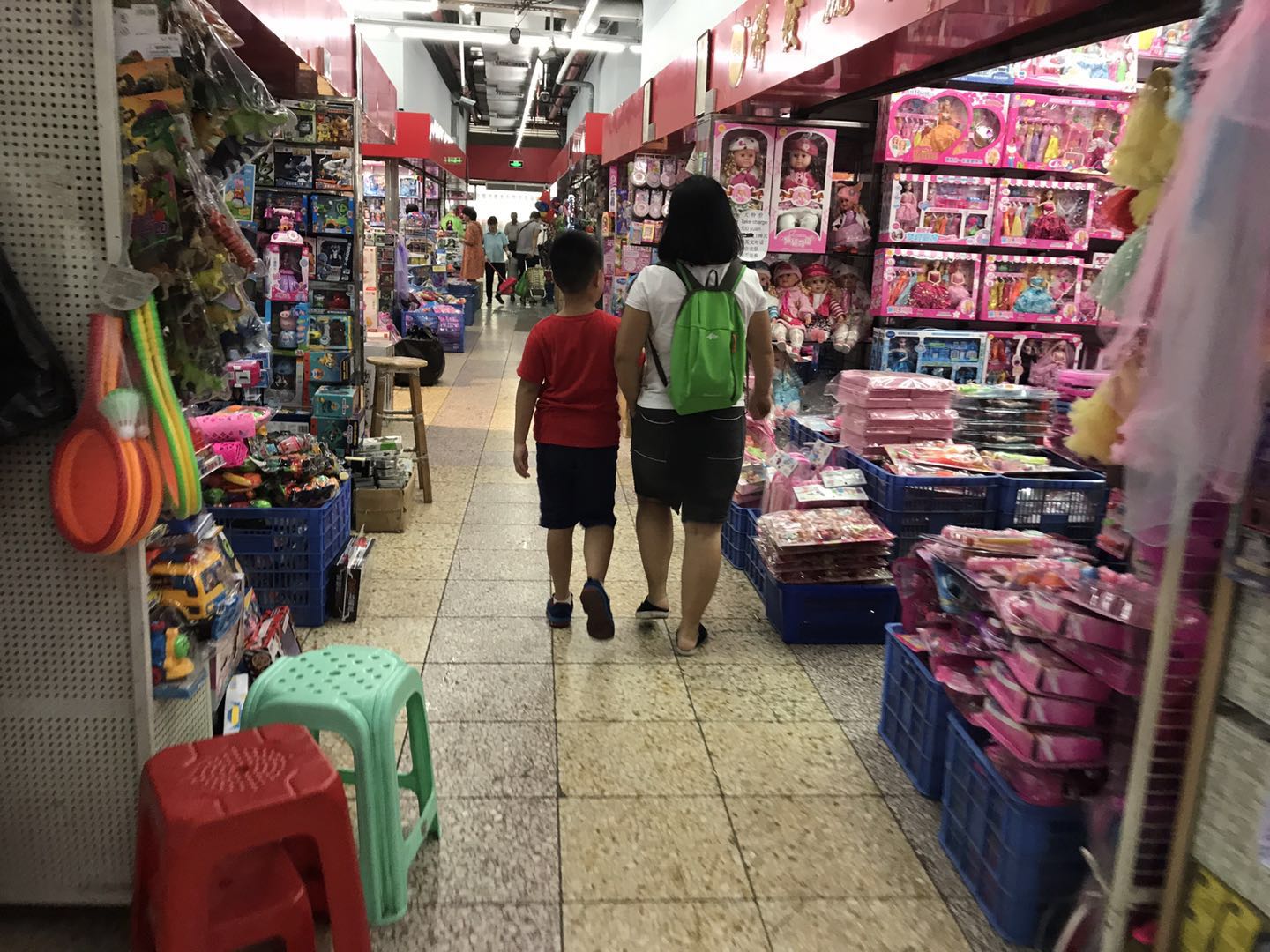 Zhonggang Toys&Stationery Wholesale Market in Guangzhou, China-1