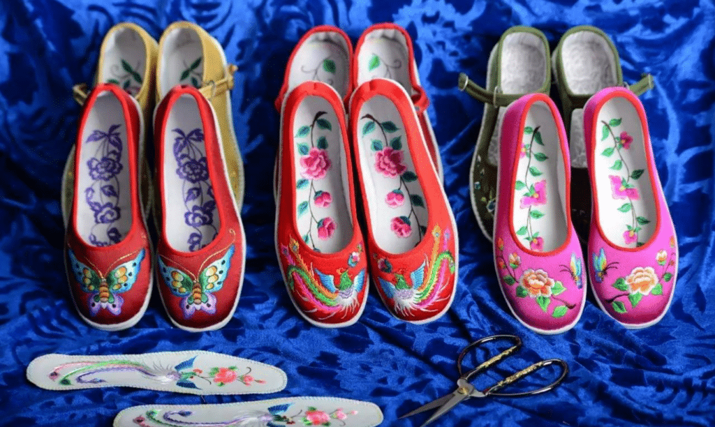 Traditional Shoes - Things to Buy from Shanghai