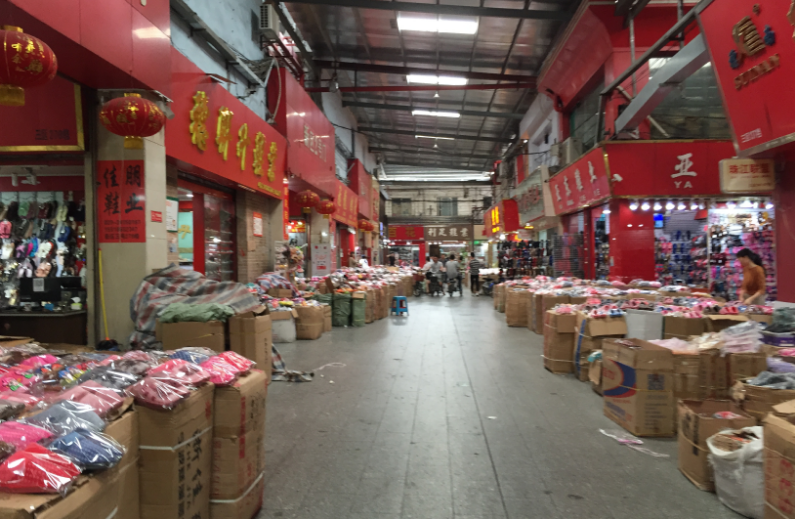 Shoes Stores inside China Footwear Wholesale Market-4