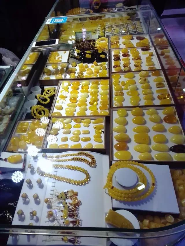 Shops in Hualin Jewelry & Jades City-8